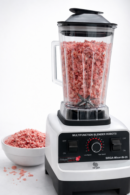 Sirga heavy duty mixer grinder mincing meat efficiently using powerful motor and sharp blades
